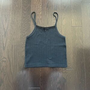 BRANDY MELVILLE LACE CAMI